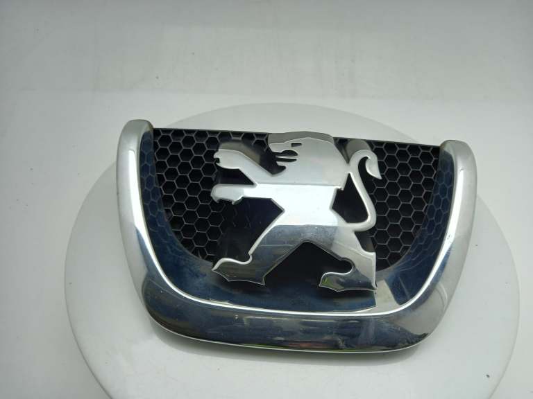 Peugeot 207 Grille Mk1 Front Centre Grille Peugeot Logo 2006-2013