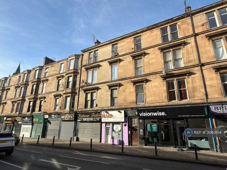 3 bedroom flat in Cathcart Road, Glasgow, G42 (3 bed) (#3063104)