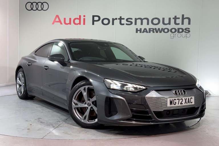 2022 Audi e-tron GT 93.4kWh Saloon 4dr Electric Auto quattro (476 ps) COUPE Electric Automatic