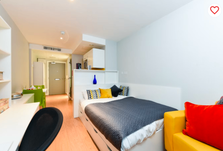STUDENT TENANCY TAKEOVER: Private Studio at Merchant Studios (5-min walk to Strathclyde uni)