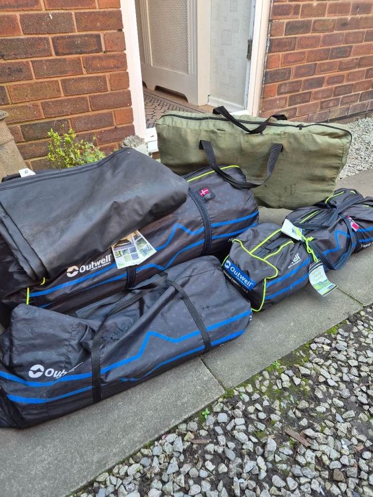 Outwell Montana 6 tent, extension, carpet