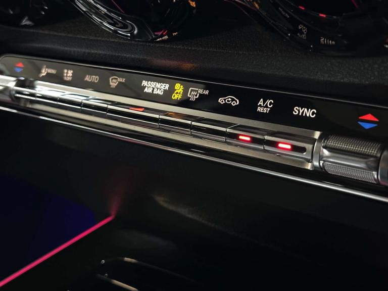 2021 Mercedes-Benz GLB 2.0 GLB 220 AMG Line Premium+ D 4Matic Auto 4WD 5dr SUV Diesel Automatic