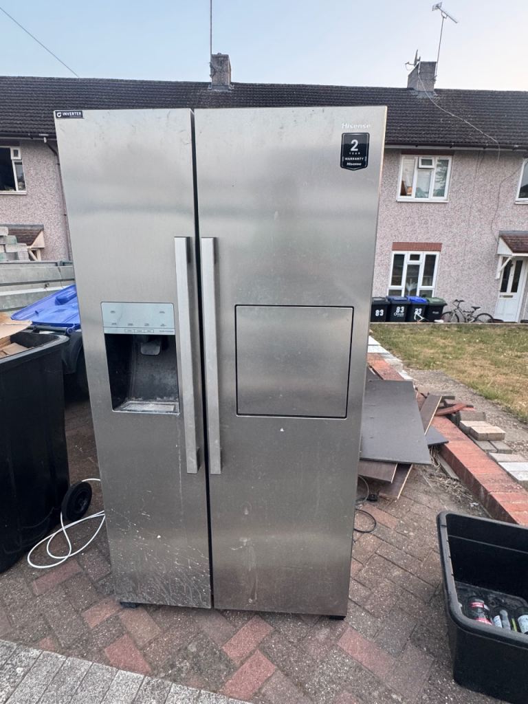 Samsung American Style Fridge Freezer – Silver