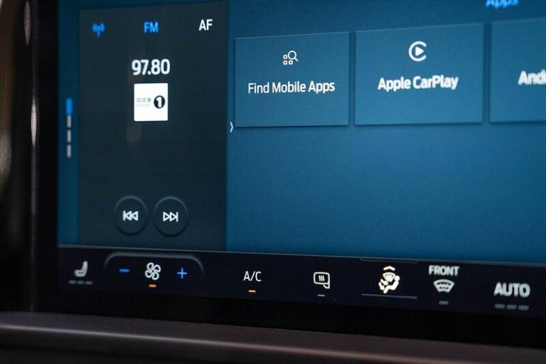  Ford Transit Custom 320 Limited L2 2.5L Auto Plug-in Hybrid Crew Cab HYBRID Automatic