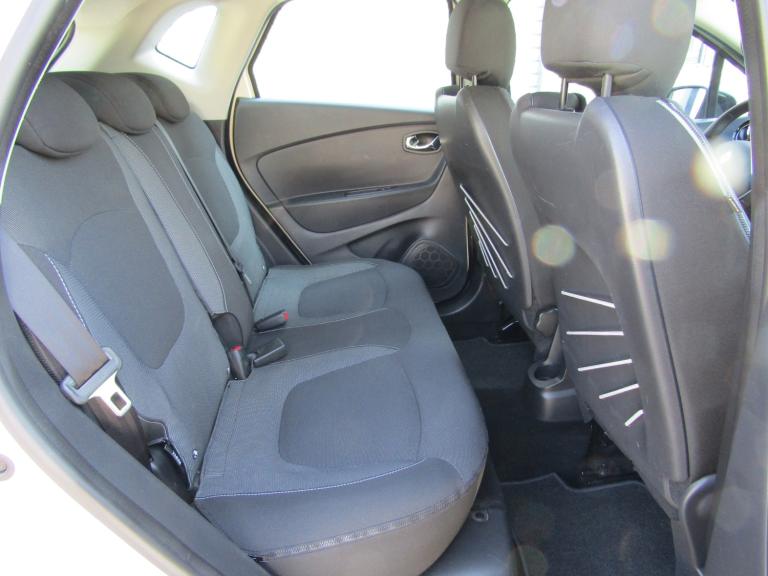 LEFT HAND DRIVE 2014 RENAULT CAPTUR 0.9 TCe ENERGY DYNAMIC MEDINAV 5DR PETROL