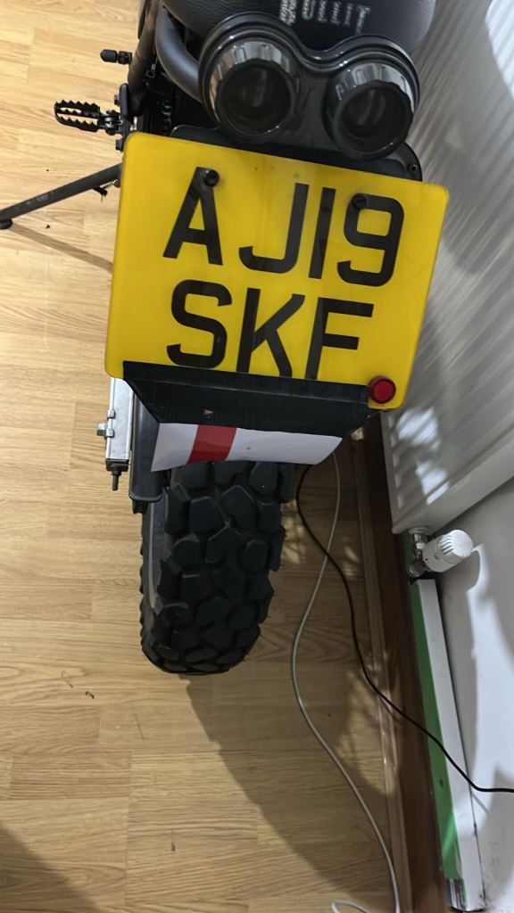 Bullit, HERO, 2019, 125 (cc)