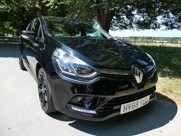 2018 Renault Clio 0.9 TCe Iconic Hatchback 5dr Petrol Manual Euro 6 (s/s) (75 ps) Hatchback Petro...