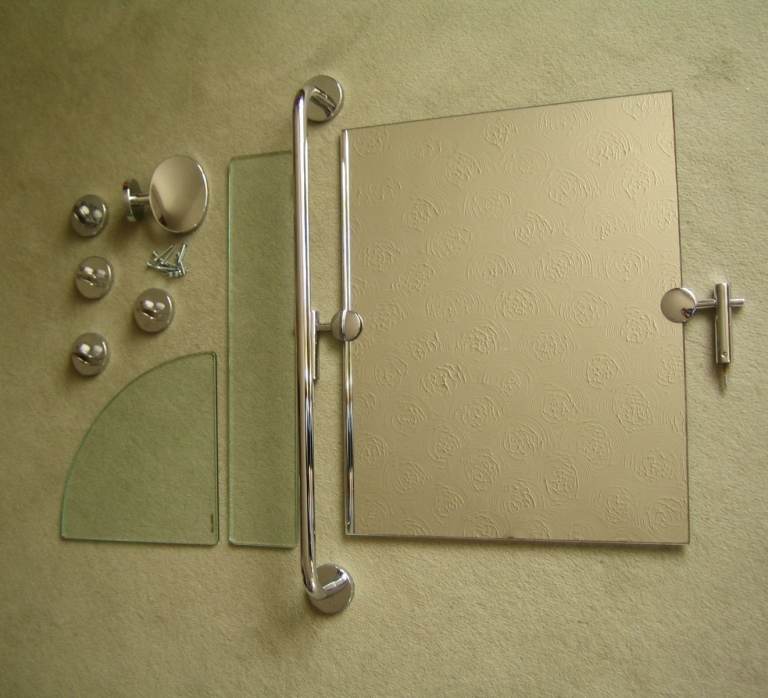 Bathroom mirror and accessories