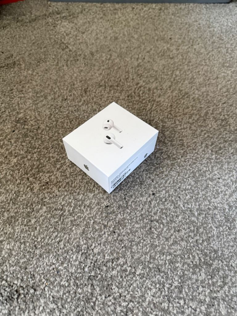 Sealed AirPod Pro 3