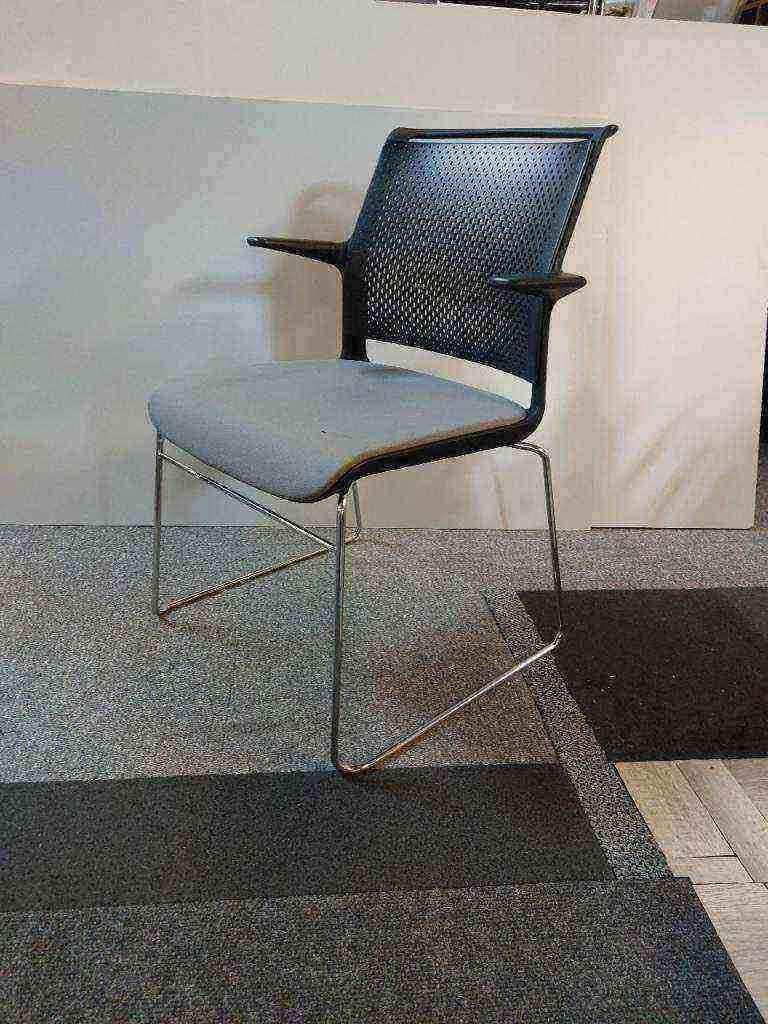 5 x Used Senator Meeting Chair Fabric Grey Black Stackable £99 each Croydon, London
