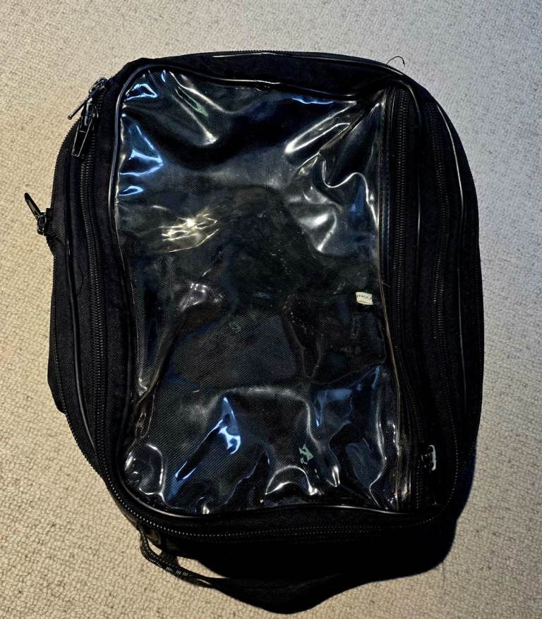 *Frank Thomas Motorcycle Magnetic Tank Bag*