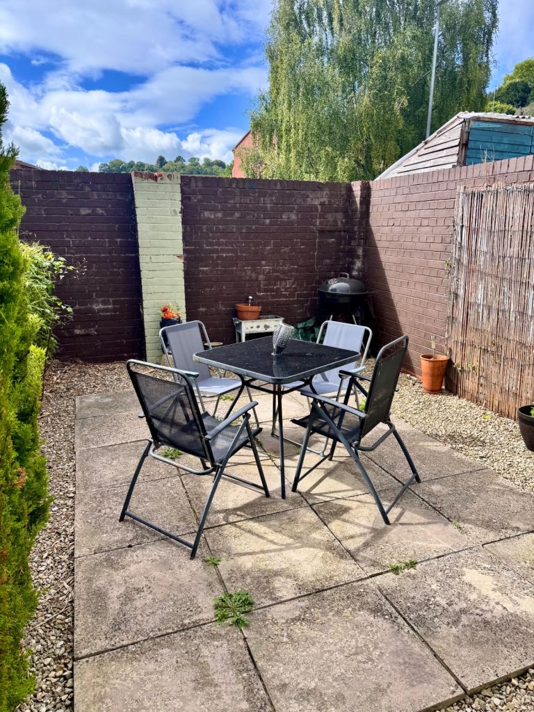 Looking for Lodgers for Houseshare Yeovil