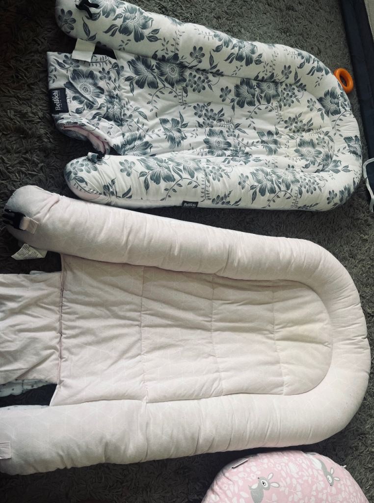 Newborn baby cushion & breastfeeding pillow