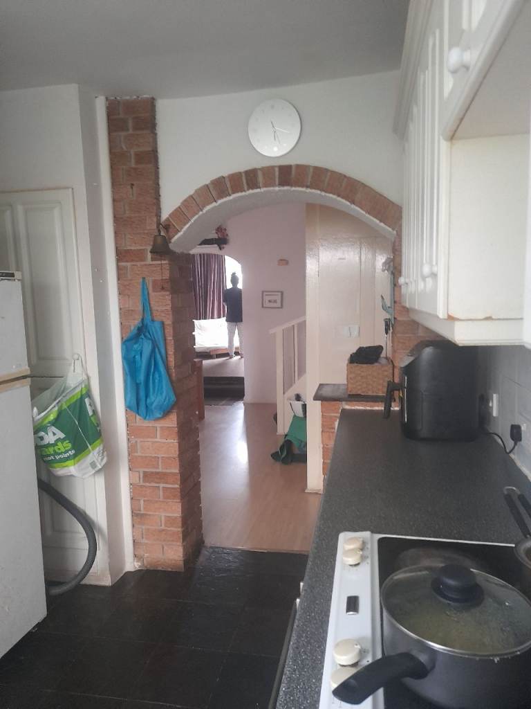  room available for rent -L4