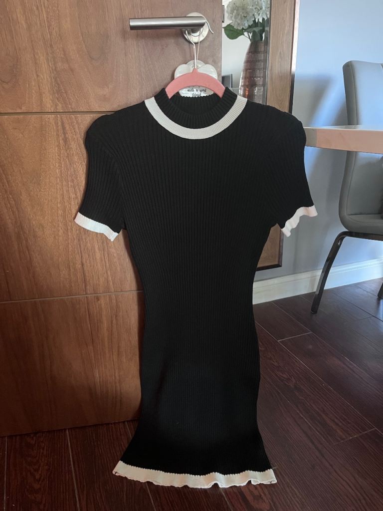 Black Ribbed Bodycon Dress 