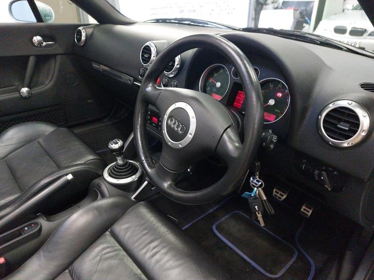2001 Audi TT 1.8T Roadster quattro 2dr Convertible Petrol Manual