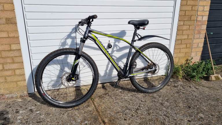 Specialized Rockhopper Expert Evo mountain bike