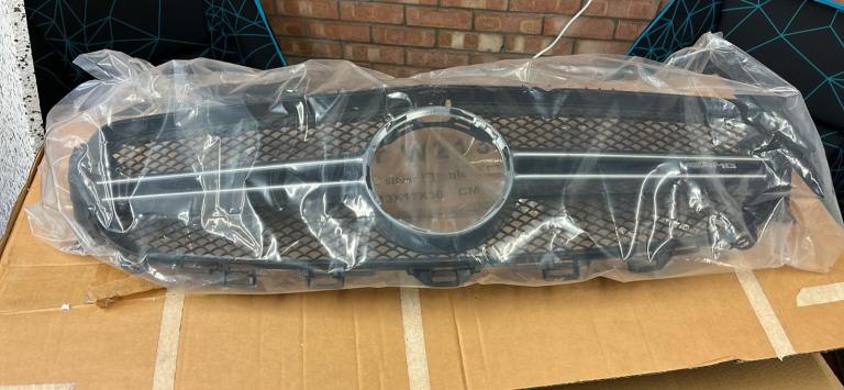Car Front grill - W213 E53 AMG 2019 Mercedes