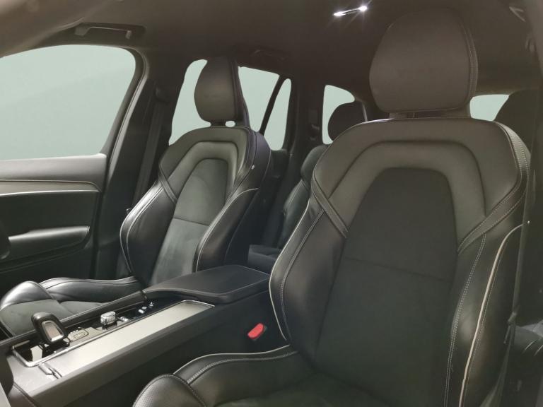 2019 Volvo XC90 2.0h T8 Twin Engine 11.6kWh R-Design SUV 5dr Petrol Plug-in Hybrid Auto 4WD Suv P...