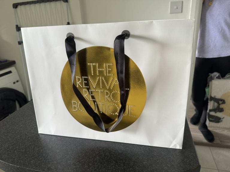 Fuyamp 15 Pcs Gift Bags £10