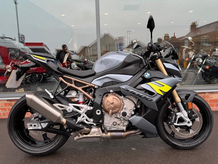 BMW S 1000 R SPORT