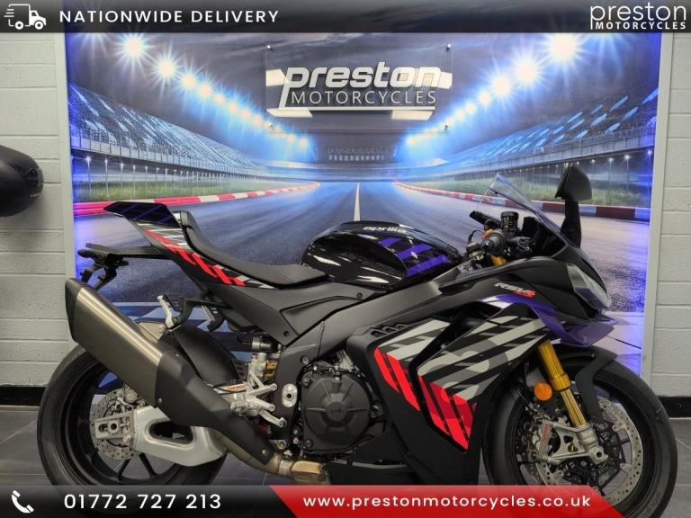 Aprilia RSV4 FACTORY