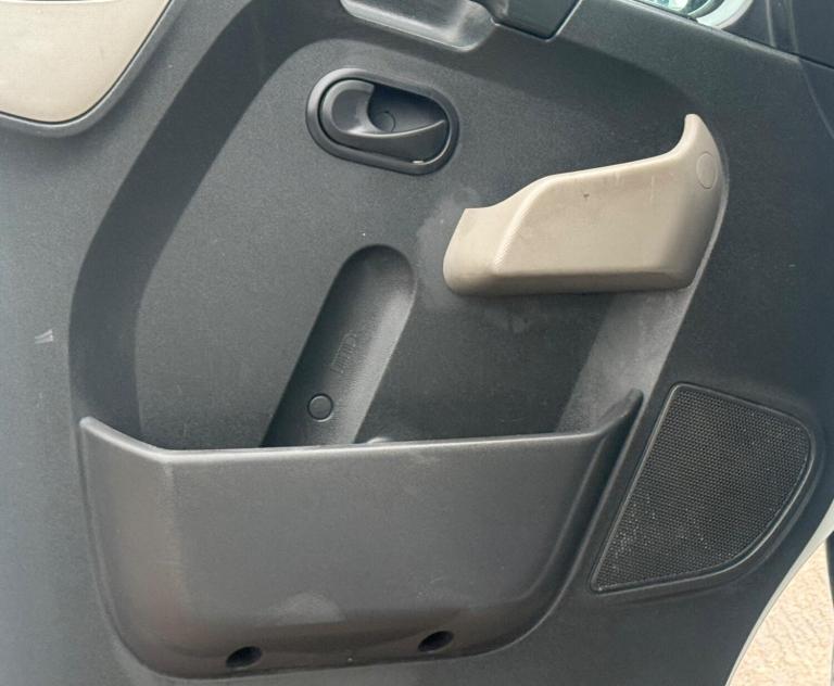 2017 Nissan NV400 2.3 dCi 33 SE FWD L2 H2 Euro 6 5dr Diesel