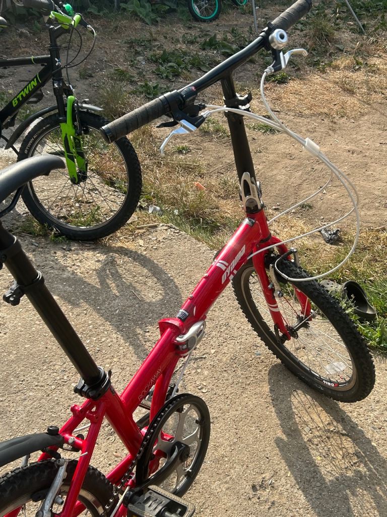 Oyama folding bike 20 inch wheels in good working order, ready for a ...