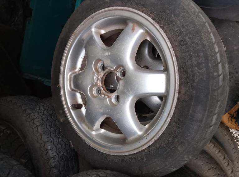 ROVER 100 0R ROVER METRO ALLOY WHEELS AND TYRES