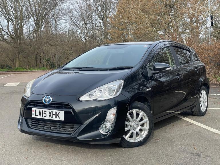 2015 Toyota Aqua Base L Hatchback  Hybrid Electric Automatic