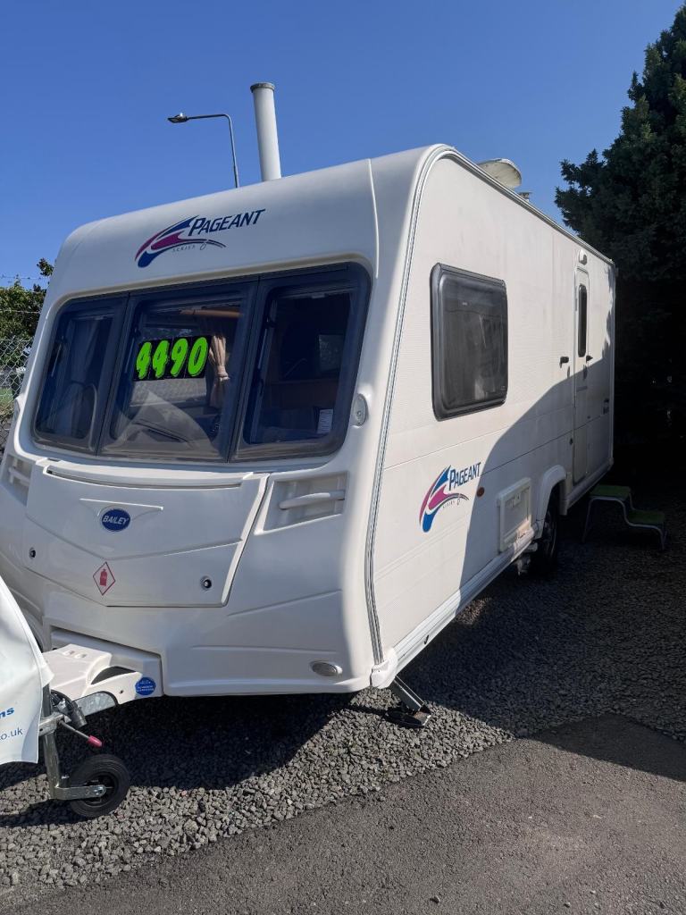Bailey Monarch, Yr.2007, 2 Berth, Motor-Mover, Awning