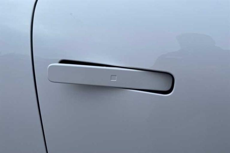 2025 Hyundai IONIQ 6 168kW Ultimate 77kWh 4dr Auto SALOON ELECTRIC Automatic