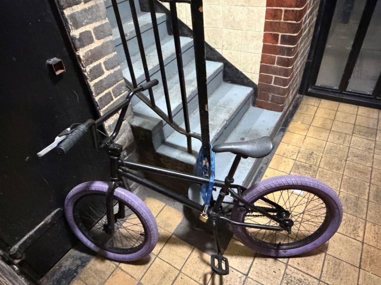 BMX Bike 20-Inch Black Frame with Purple Tyres
