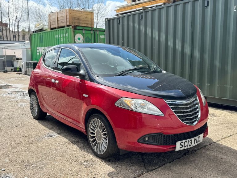 Chrysler YPSILON 