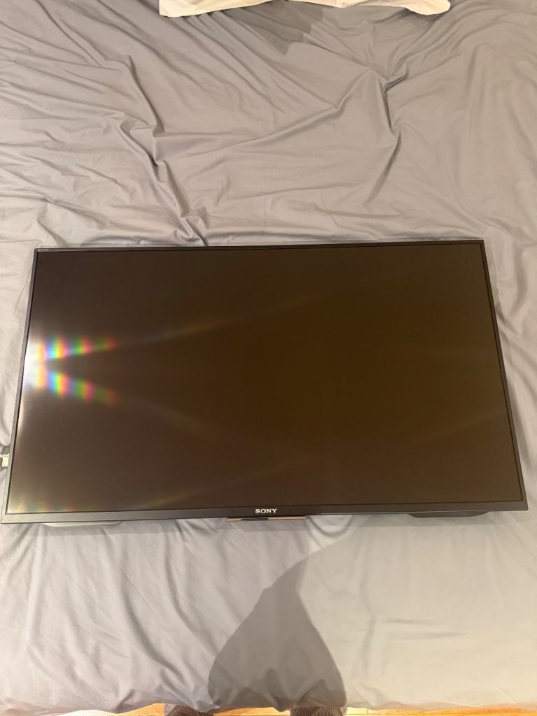 Sony 43-inch Smart TV KD-43X8305C