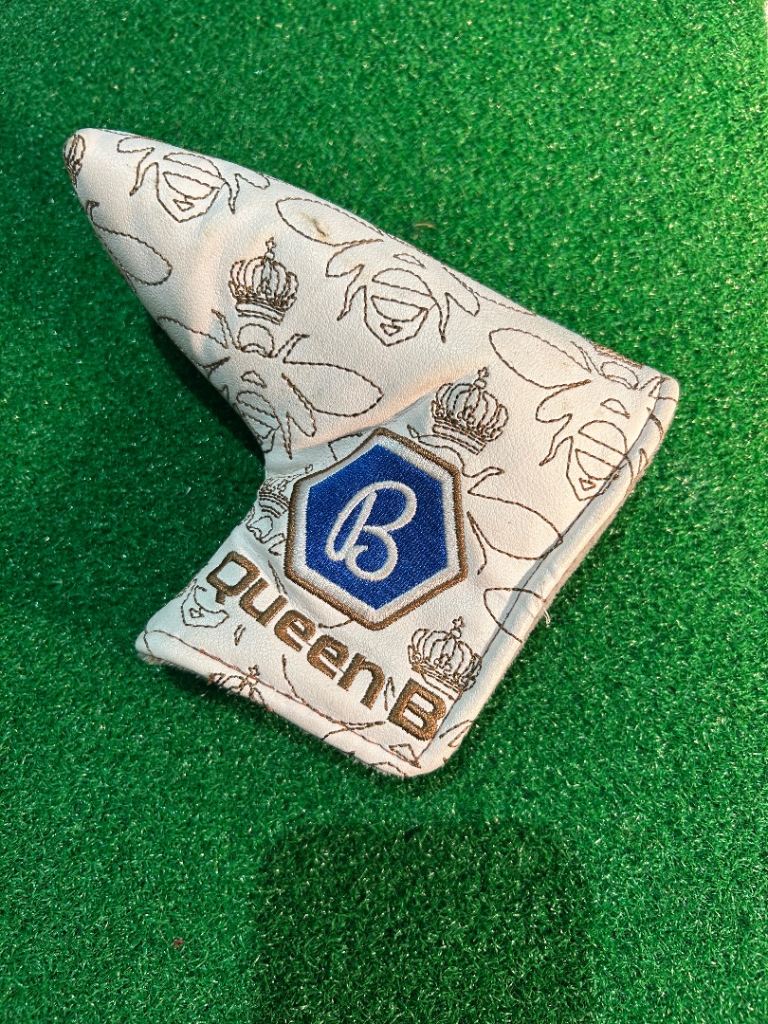 BETTINARDI GOLF  QUEEN B PUTTER HEADCOVER     *Collectors*