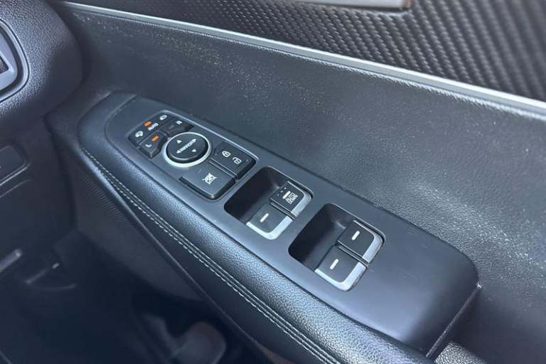 2016 Kia Sorento 2.2 CRDi KX-1 5dr ** Tow Bar ** Manual Station Wagon Diesel Manual