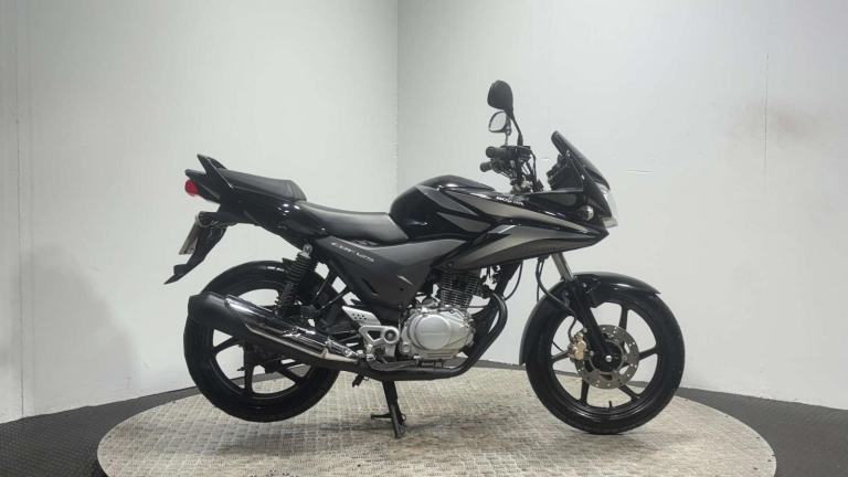 Honda CBF125 CBF125 2012 ONLY 5K MOT SERVICED ICONIC LEARNER BIKE 125CC