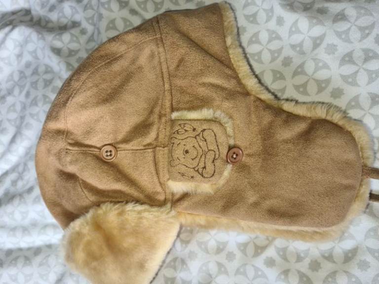 Ultra rare. Winning the Pooh Deerstalker hat faux fur lined faux sheepskin outer uk large excellent 