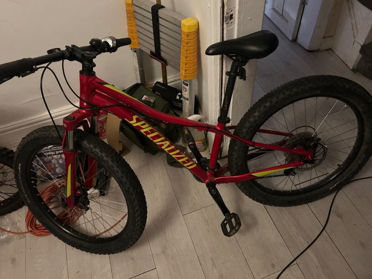 Specialized Kids Mountain Bike – Red, Good Condition