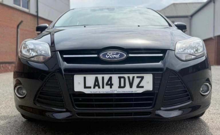 2014 Ford Focus 1.6 TDCi 115 Titanium Navigator 5dr HATCHBACK DIESEL Manual