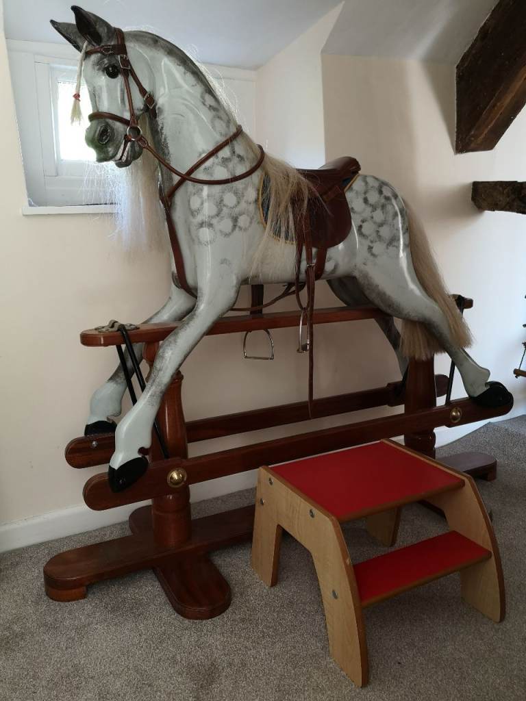 Red/wooden 'Little Helper' toddler step. Great condition 