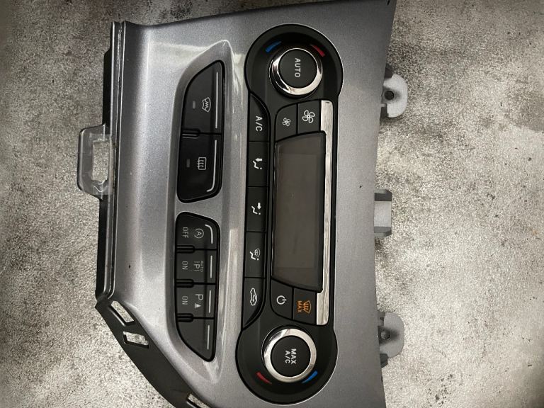 2011 interior trim Ford focus 