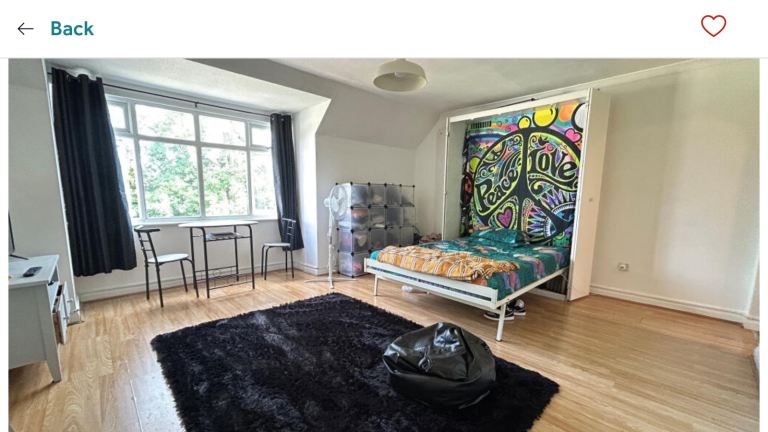 Ready Beautiful Spacious Large studio £920