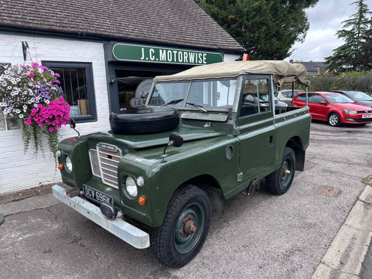 1971 LAND ROVER SERIES III 88”