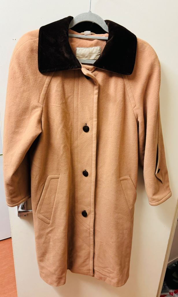 Ladies Cashmere Wool Blend Coat Size Uk 10