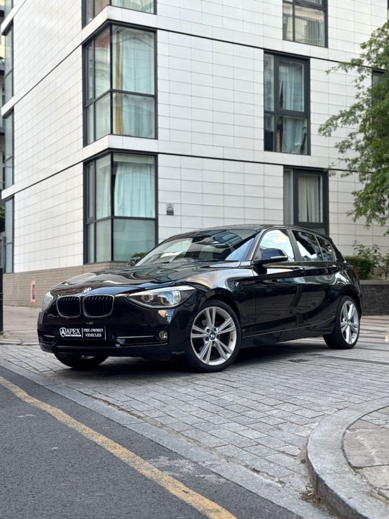 BMW, 1 SERIES, Hatchback, 2014, Semi-Auto, 1995 (cc), 5 doors