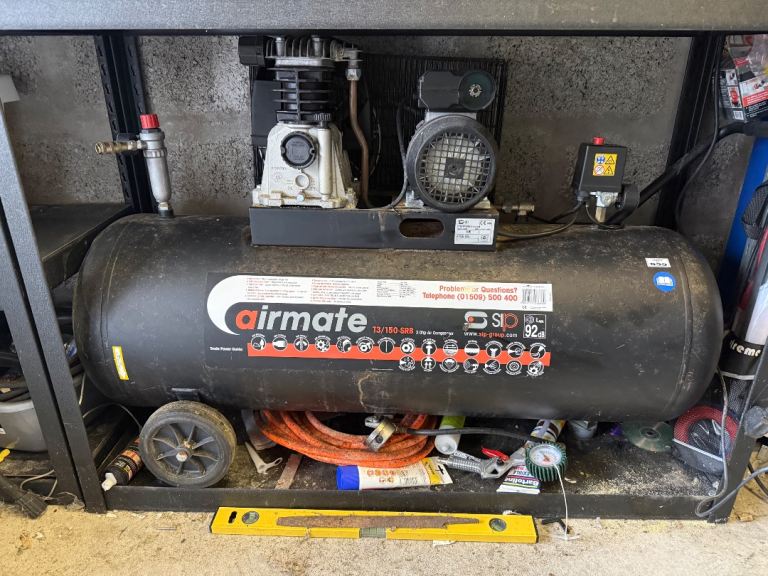 Sold !!?SIP 150lt belt single phase great working order