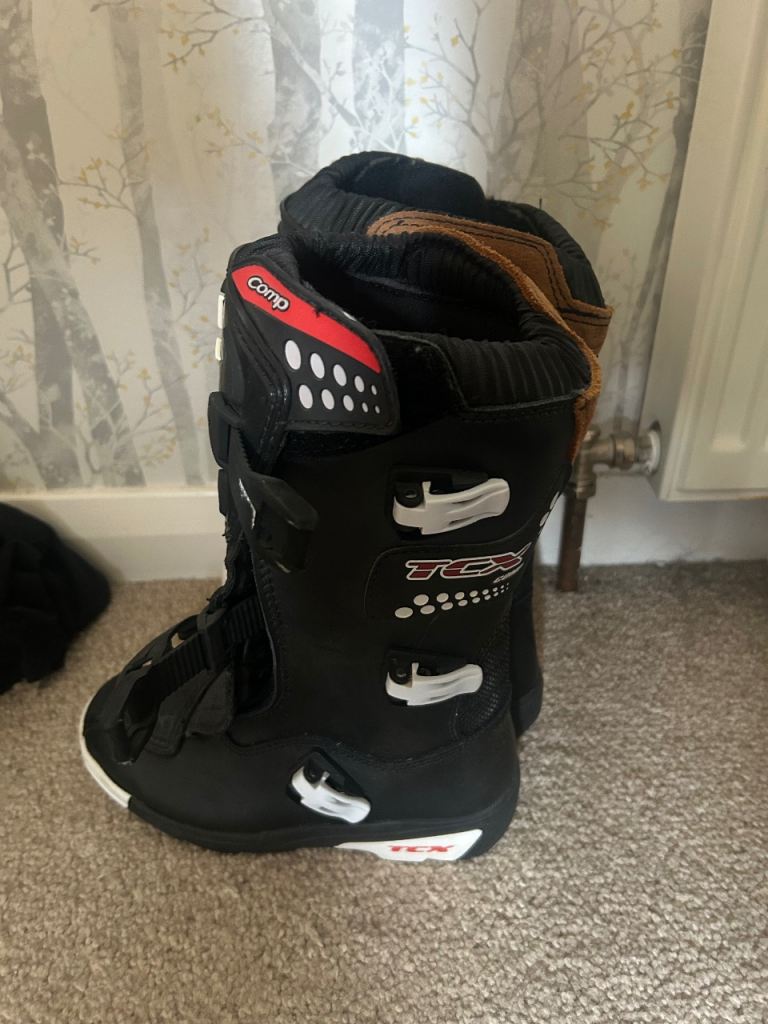 Motor cross trial boots children’s size 2 