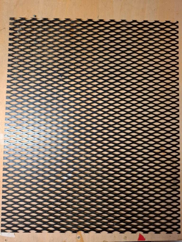 Speaker grille